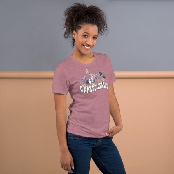 BE UNPREDICTABLE Womens Sassy tee Minimalist wildflowers shirt - Image 5